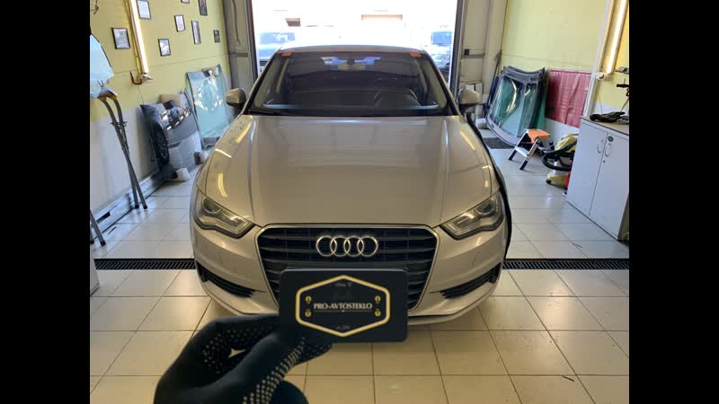 Замена лобового стекла на AUDI A3