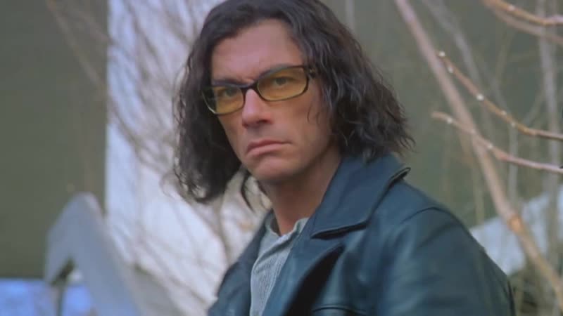 PpeeппллuukkaaHHtt (2001)