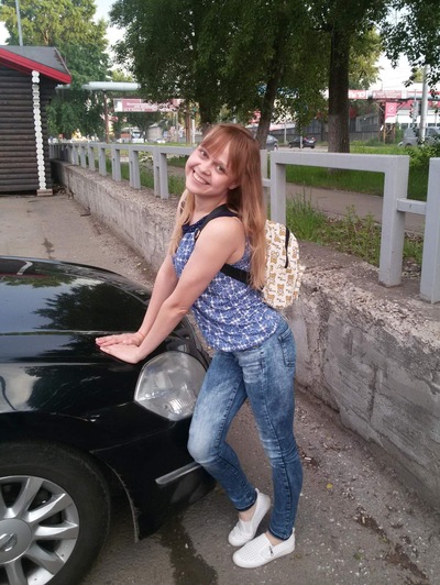 Анна Усова